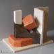 moderne Ofenskulpturen. In unserer Keramikwerkstatt werden individuell geplante moderne Ofenskulpturen entworfen und hergestellt. Foto: Leutschacher Werkstätte für Keramik